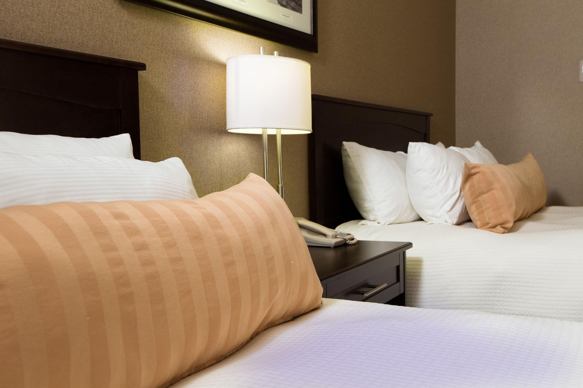 The Kanata Saskatchewan Hotel Fort Saskatchewan