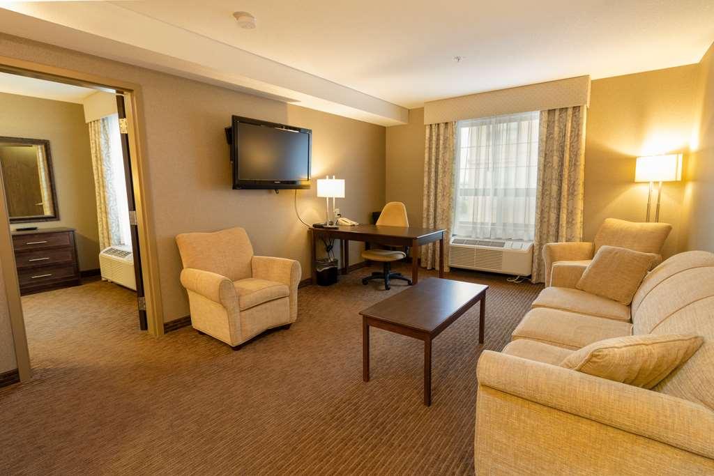 The Kanata Saskatchewan 3*